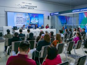 В Якутске презентовали книгу о деловой игре «Басхан»