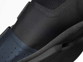 Велотуфли Fizik Tempo Overcurve R4 (белый / черный 42)