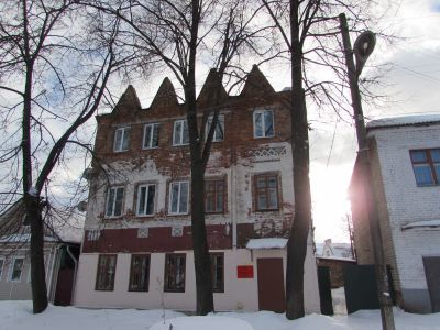 Дом жилой с лавкой