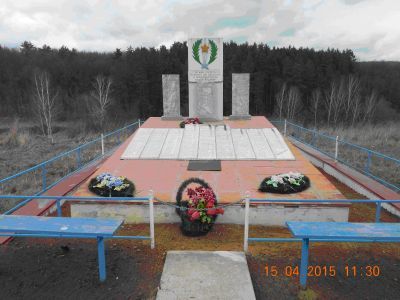 Братская могила воинов, погибших в 1943 г.