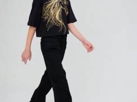 Фуфайка трикотажная для девочек (футболка)