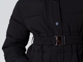 Куртка текстильная с полиуретановым покрытием для девочек