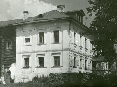 Дом жилой Серякова