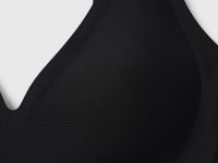 Бесшовный бюстгальтер с формованными чашками, Черный