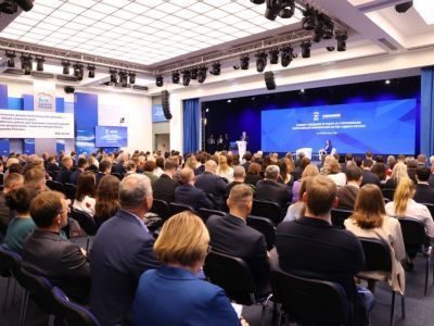 Якушев предложил ввести чек-лист для вступления в ЕР сторонников