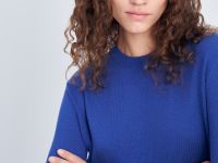 Джемпер прямого силуэта с округлым вырезом