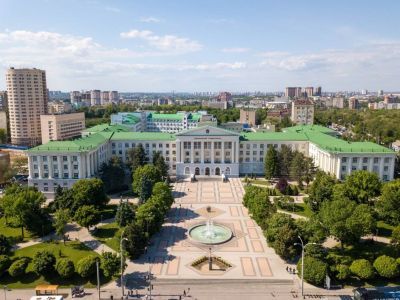 Учебный корпус Ростовского-на-Дону института сельскохозяйственного машиностроения