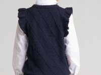 Жилет вязаный для девочки