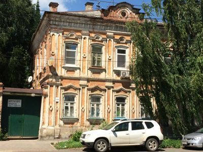 Дом надворного советника А.В.Кавского с воротами