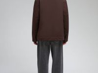 Утепленная куртка с отложным воротником