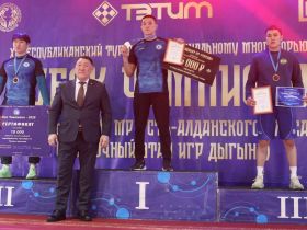 Алексей Соколов вышел в лидеры Кубка чемпиона после якутской вертушки