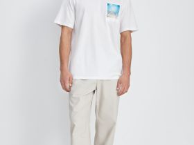 Свободная футболка с принтом