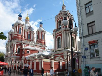 Церковь Климента. Колокольня и трапезная