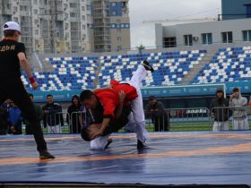 В Якутске стартовали соревнования по борьбе корэш и мас-рестлингу в рамках федерального Сабантуя
