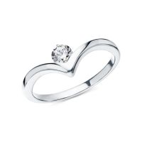 Серебряное кольцо с фианитами