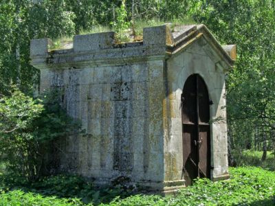 Памятник архитектуры XIX в., мавзолей