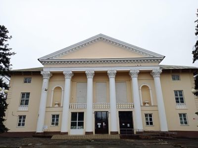 Дворец культуры им. М. П. Чиха