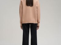 Кардиган свободного кроя с v-вырезом