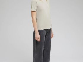 Футболка приталенного кроя из хлопка