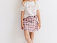 Молочная футболка с принтом Hello Kitty для девочки Глория Джинс