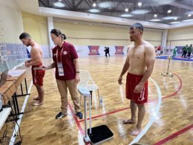 Игры кочевников в Астане. Мас-рестлинг. Расклад пар первого дня