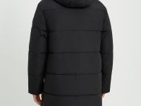 Утепленное пальто с воротником-стойкой