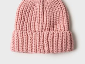 Шапка трикотажная для девочек