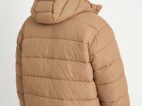 Утепленная стеганая куртка со съемным капюшоном