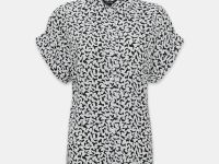 Блузка свободного силуэта с коротким рукавом