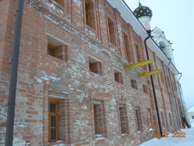 Братско-настоятельский корпус