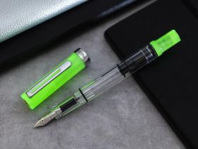 Ручка перьевая TWSBI ECO Glow, Зеленый, M