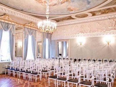 Государственный Пушкинский театральный центр в Санкт-Петербурге