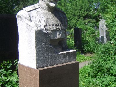 Могила Дроздова Николая Федоровича (1862-1953)