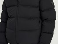 Пуховик с воротником-стойкой и капюшоном