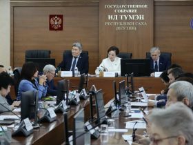 В парламенте Якутии обсудили проблемы и перспективы государственных и официальных языков