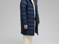 Пуховое пальто со съемным капюшоном