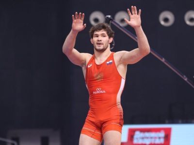 Якутянин Виктор Рассадин вышел в финал Борцовской Лиги Поддубного