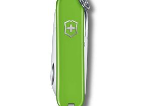 Нож перочинный Victorinox Classic SD Colors, Smashed Avocado (0.6223.43G) светло-зелёный, 7 функций 58мм