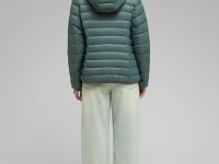 Стеганый пуховик с натуральным пухом