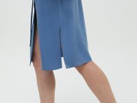 Платье с нагрудными карманами и поясом