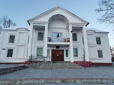 Дом культуры имени Владимира Ивановича Субботина п. Давенда