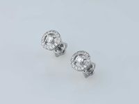 Пусеты из белого золота с бриллиантами э4701пс10177400