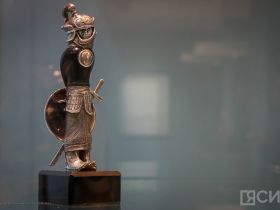 В Якутске открылась выставка ножей мастеров из Якутии и Бурятии