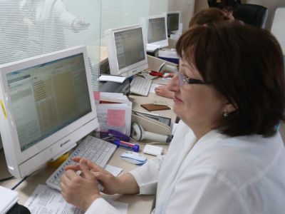 В Госавтоинспекции Якутии сообщили о работе регистрационных подразделений в праздничные дни