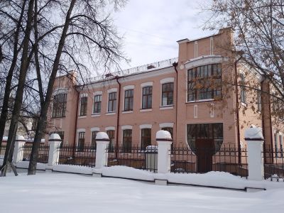 Романовское училище