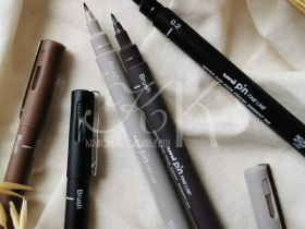 Линер UNI PIN brush 500 (S) кисть, чёрный