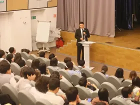 Для учащихся Арктической школы провели урок цифрового ликбеза