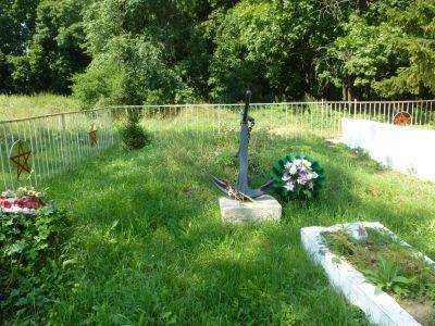 Братская могила воинов, погибших в 1943 г.