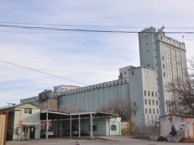 Элеватор, за который в сентябре 1942 г. и январе 1943 г. шли ожесточенные бои с немецко-фашистскими захватчиками