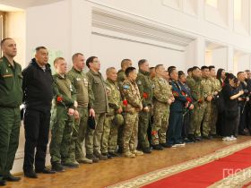 В Якутске простились с Героем России Алексеем Петровым